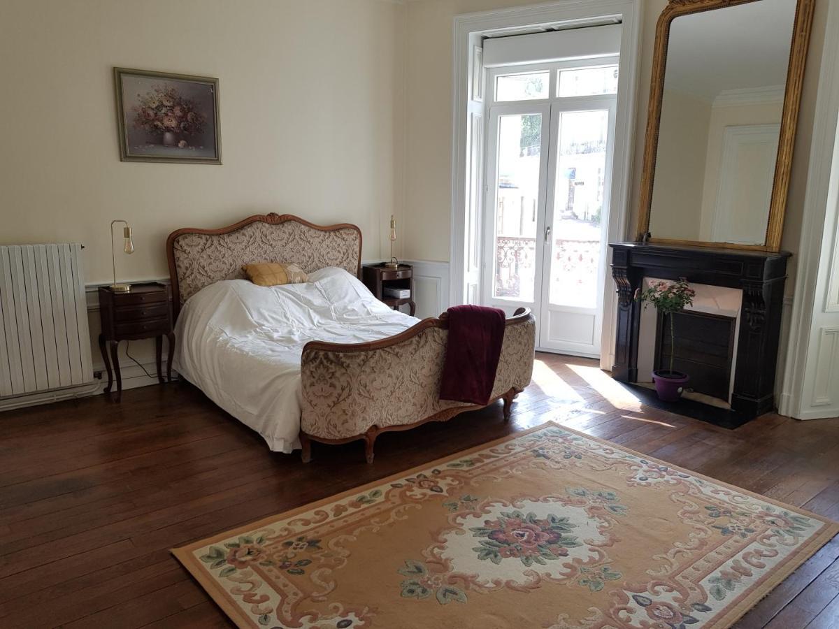 Tradition Apartment *